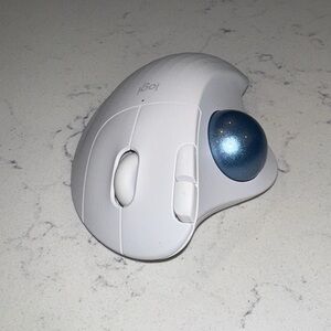 🎄 Holiday Sale | Logitech Ergonomic Trackball Mouse – White/Blue